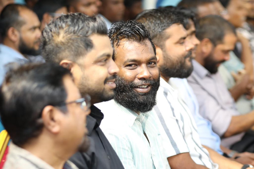 ✭Ą✭Ӈ✭Ų✭Ş✭Ā✭Ŋ✭™ (@ahusanrashyd) on Twitter photo ކޮންގްރެސް ޕާޓީގެ ފޯރިގަދަ ހަރުގެ ޖަލްސާ.
<a href="/Hanan_Moh_R/">Hanan Mohamed Rasheed</a>
#DhiveheengeRaajje
#CongressPartyMV
#HarugeJalsa ކޮންގްރެސް ޕާޓީގެ ފޯރިގަދަ ހަރުގެ ޖަލްސާ.
<a href="/Hanan_Moh_R/">Hanan Mohamed Rasheed</a>
#DhiveheengeRaajje
#CongressPartyMV
#HarugeJalsa