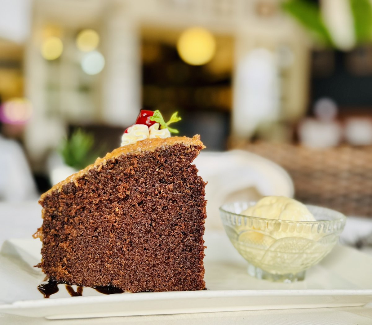 🎂✨ Big news, sweet tooths! ALL cakes at The Butcher’s Shop are now proudly made with FH Bites Gambia Chocolate – rich, real, and 100% Gambian 🇬🇲🍫

Come taste the difference. It’s local. It’s luxe. It’s love at first bite. 💛

#SupportLocal #GambianChocolate #TheButchersShop