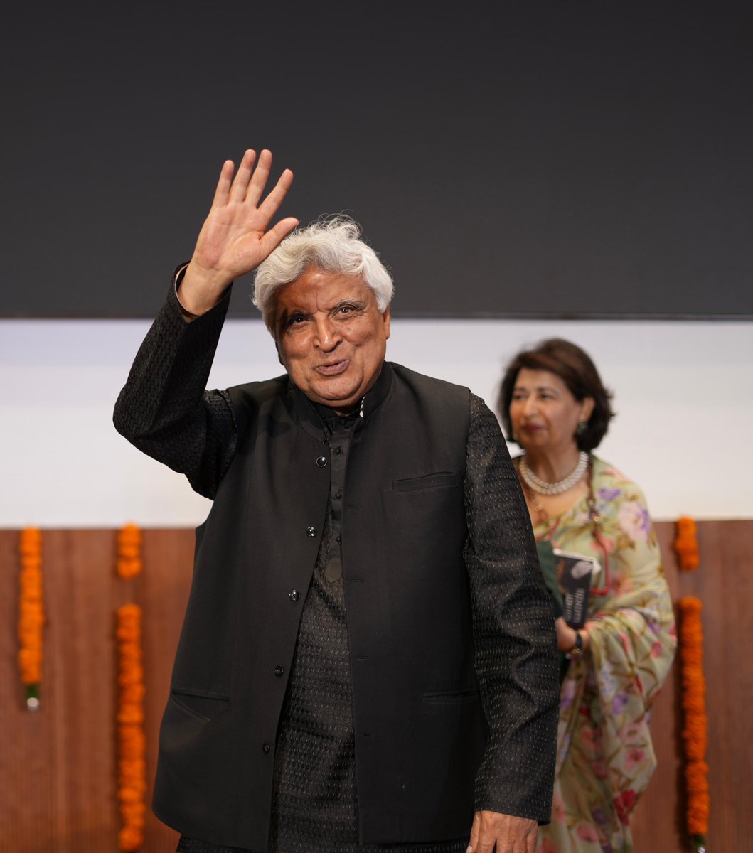 SPIC MACAY tweet media