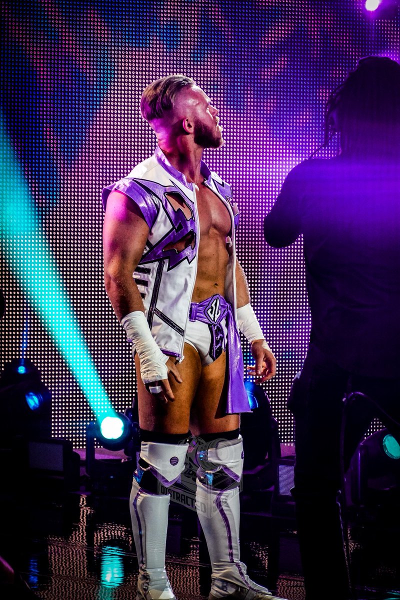 Sean_Legacy1's tweet image. A moment I will never forget. 🙏🏻

@WWENXT 

Super. 💫

#seanlegacy #super #wwenxt #wweid #wweevolve #moments