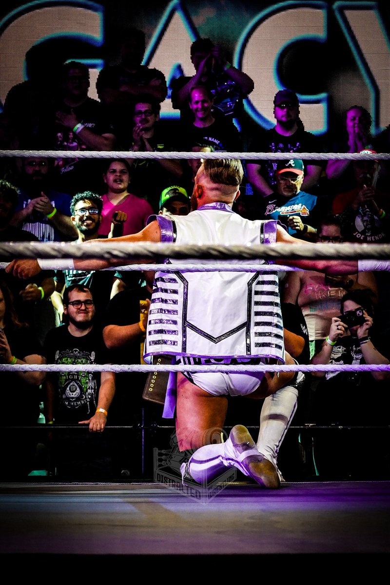 Sean_Legacy1's tweet image. A moment I will never forget. 🙏🏻

@WWENXT 

Super. 💫

#seanlegacy #super #wwenxt #wweid #wweevolve #moments