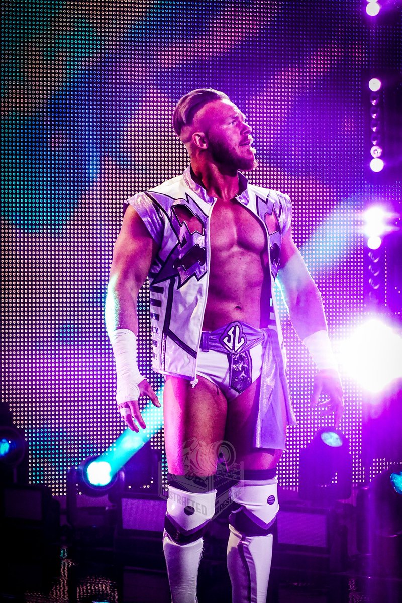 Sean_Legacy1's tweet image. A moment I will never forget. 🙏🏻

@WWENXT 

Super. 💫

#seanlegacy #super #wwenxt #wweid #wweevolve #moments