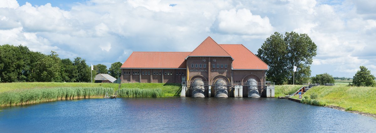 Historisch gemaal A.F. #Stroink, een rijksmonument en belangrijk onderdeel van het watersysteem in Noordwest-Overijssel, ondergaat binnenkort een restauratie. Het algemeen bestuur stemde in met de aanpak van de drie monumentale pers- en zuigbuizen: wdodelta.nl/startsein-unie…