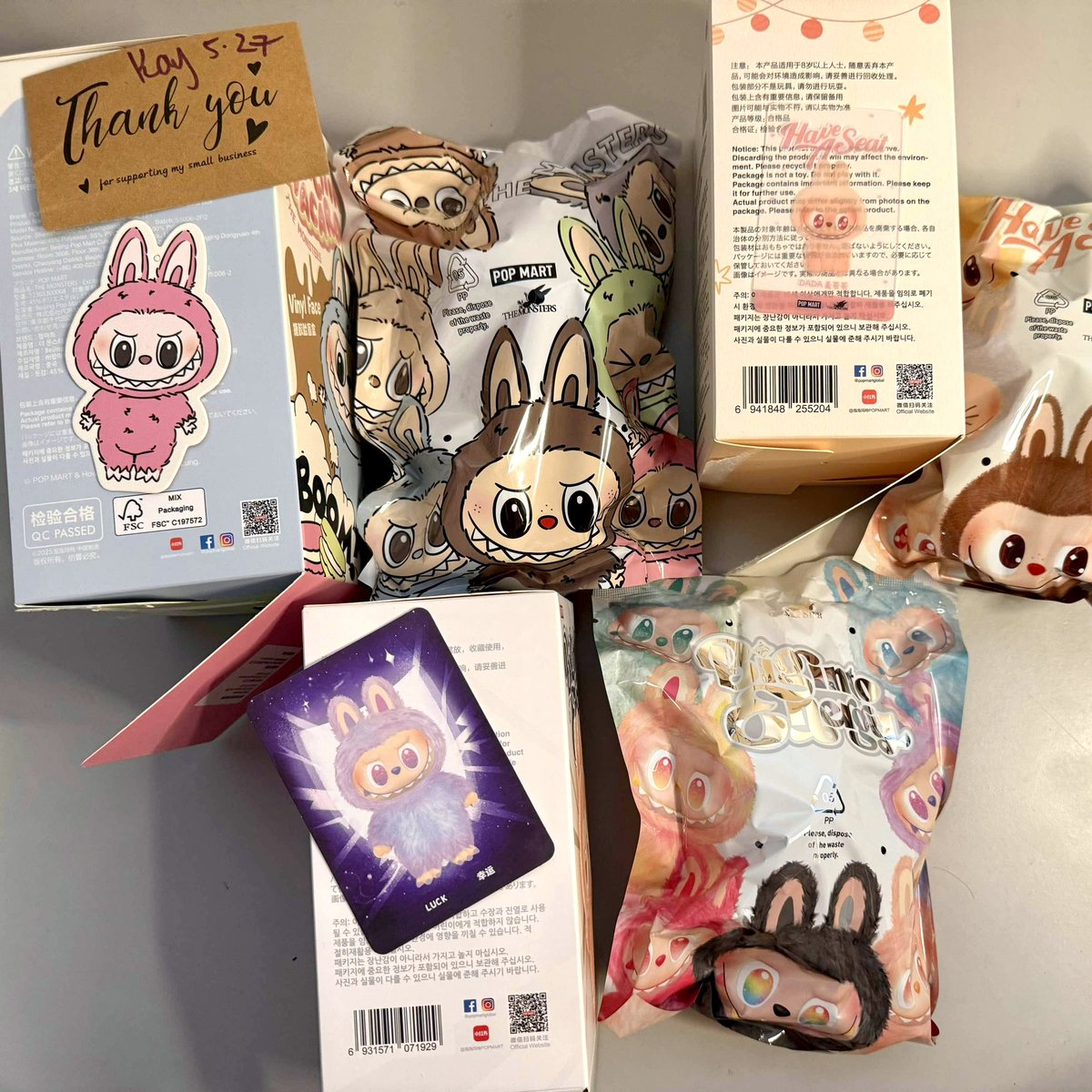 quantumkay_'s tweet image. omg 😍 i’m about to go pick up these cuties 🥰 #labubus