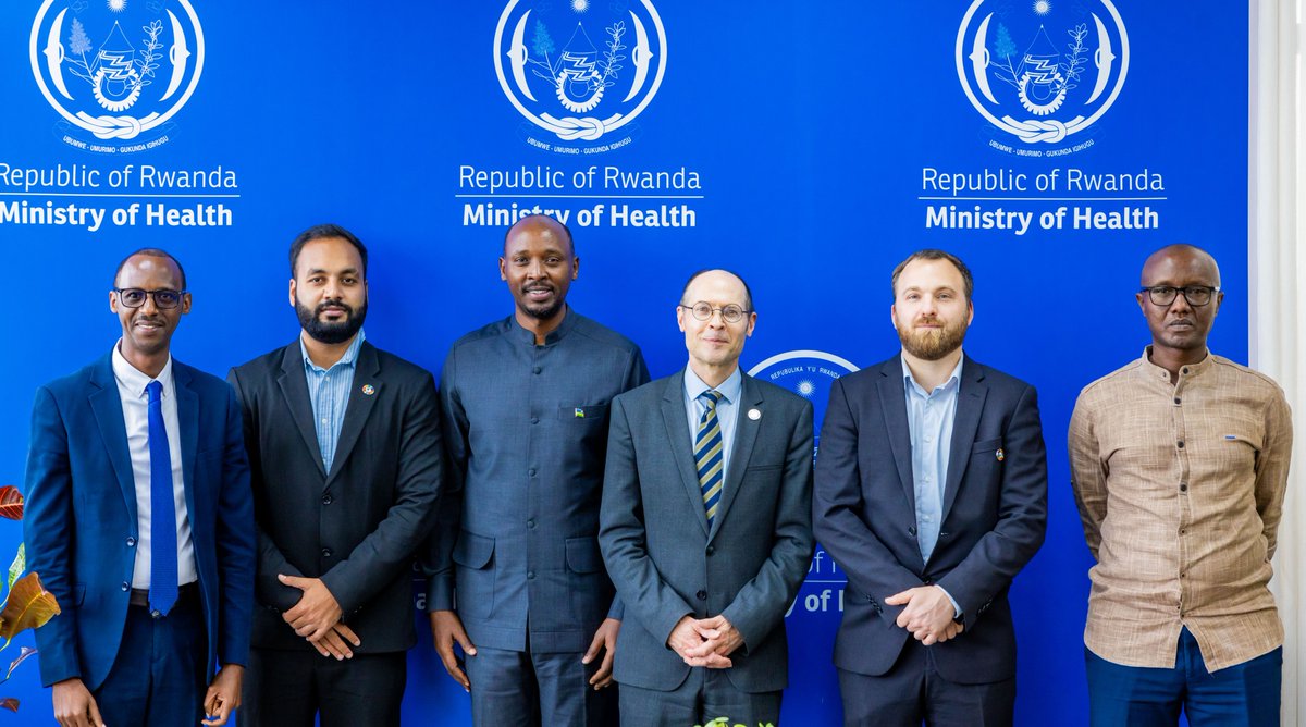 Ministry of Health | Rwanda (@rwandahealth) on Twitter photo Earlier today, Minister <a href="/nsanzimanasabin/">Dr Sabin Nsanzimana</a> met with <a href="/DeSchutterO/">Olivier De Schutter</a>, UN Special Rapporteur on Extreme Poverty & Human Rights, to discuss Rwanda’s commitment to social protection and ensuring equitable access to healthcare. Earlier today, Minister <a href="/nsanzimanasabin/">Dr Sabin Nsanzimana</a> met with <a href="/DeSchutterO/">Olivier De Schutter</a>, UN Special Rapporteur on Extreme Poverty & Human Rights, to discuss Rwanda’s commitment to social protection and ensuring equitable access to healthcare.