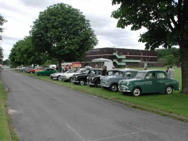 Who remembers when the car show used to be held at the Ynys Sports Fields and you didn't have to pay 

Rev your engines as the Classic Car Show retu aberdareonline.co.uk/2025/05/27/cla… #wales #news