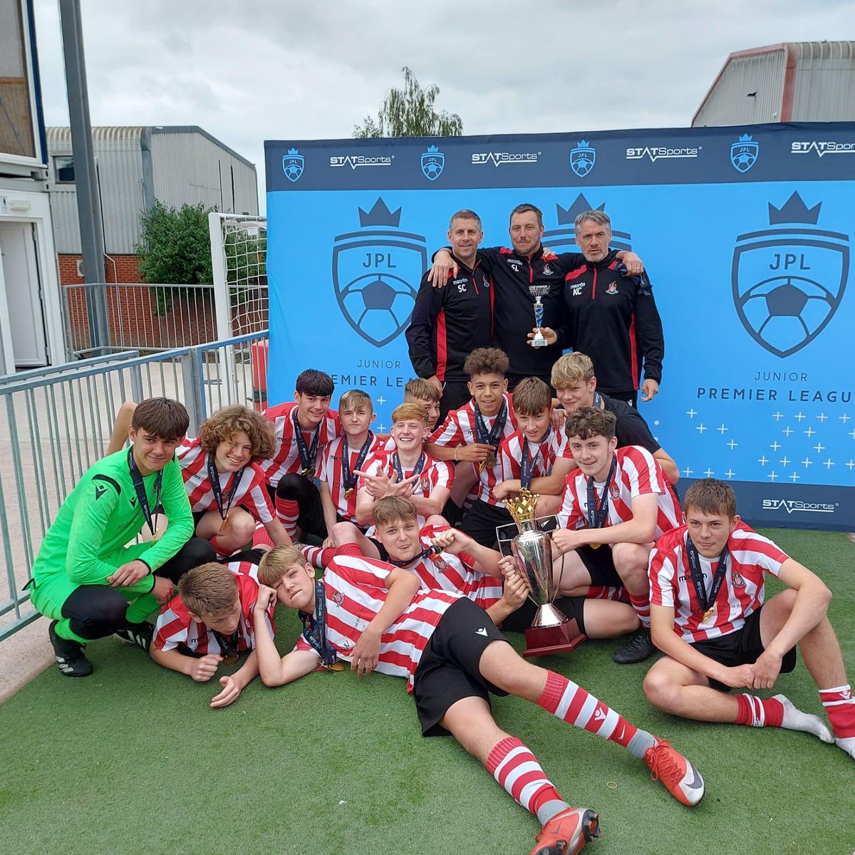 The Bear ⚽️⚽️⚽️ tweet media