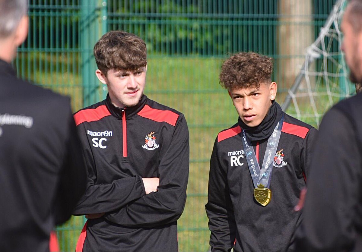 The Bear ⚽️⚽️⚽️ tweet media