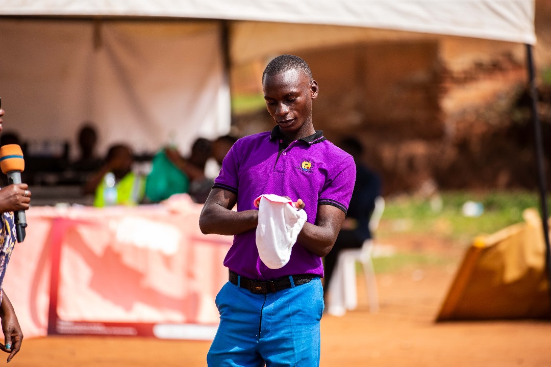 masabalaz's tweet photo. Again: Periods aren’t a “girl problem.” They’re a human thing.
Boys who know better grow into men who lead better:
at home, at school, at work and in the community.
#FlowFreely25 #NTCAt30 #PeriodFriendlyWorld https://t.co/u82iwJfIW5