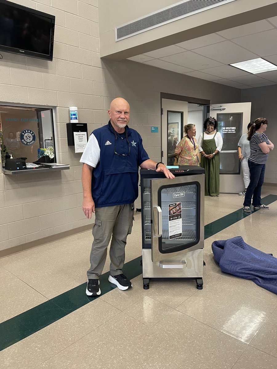 Beth (@bmartzy_vfl) on Twitter photo <a href="/SiegelHighStars/">Siegel High School</a> are blessed to have had Dallas Hill on faculty for 23 years. Happy retirement! Thank you for everything! <a href="/SiegelHighStars/">Siegel High School</a> are blessed to have had Dallas Hill on faculty for 23 years. Happy retirement! Thank you for everything!