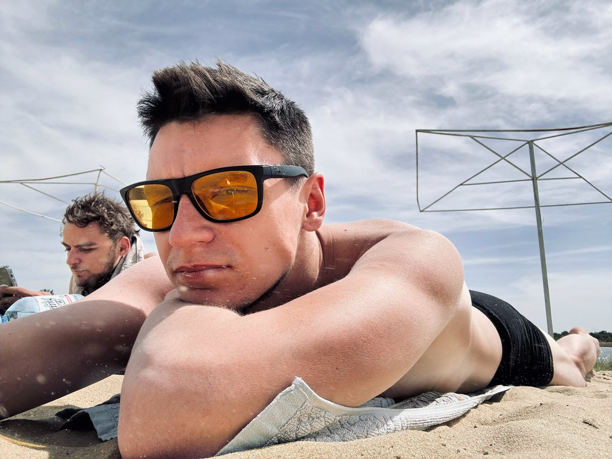yaglovsky's tweet photo. ☀️ https://t.co/T7pODsZXtN