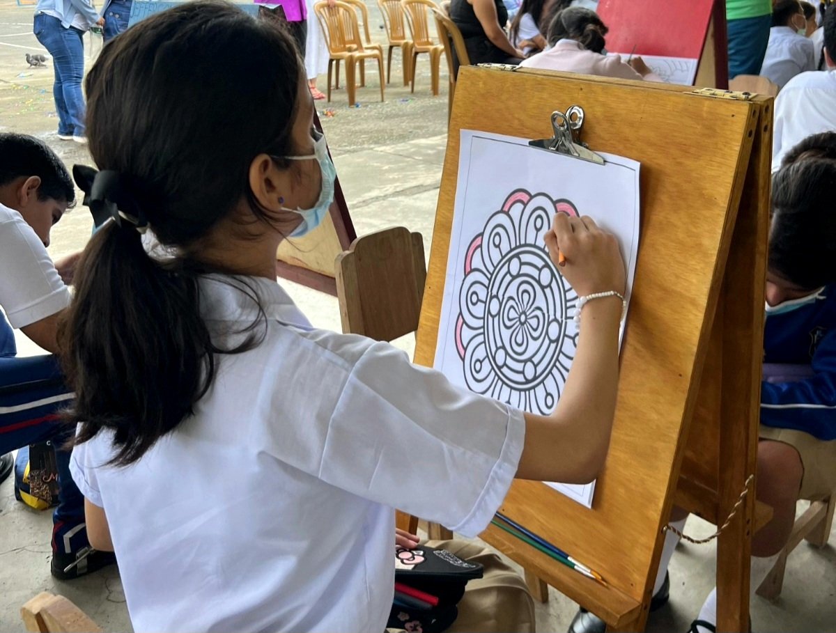 EducacionZ5_Ec's tweet photo. En la Unidad Educativa Eugenio Espejo, en Milagro, se inauguró un Patio Inclusivo, dirigido a todos los estudiantes para que puedan jugar, aprender y crecer juntos.👧🏽👦🏿
En estos espacios se fortalecen las habilidades sociales y se fomenta la empatía y respeto. ♿
#ElNuevoEcuador https://t.co/m4edVjk5ow