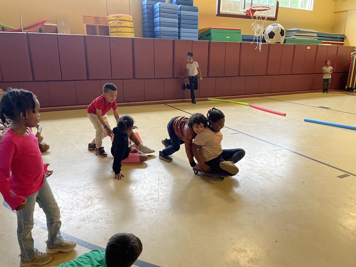 Rebecca Fischer tweet media