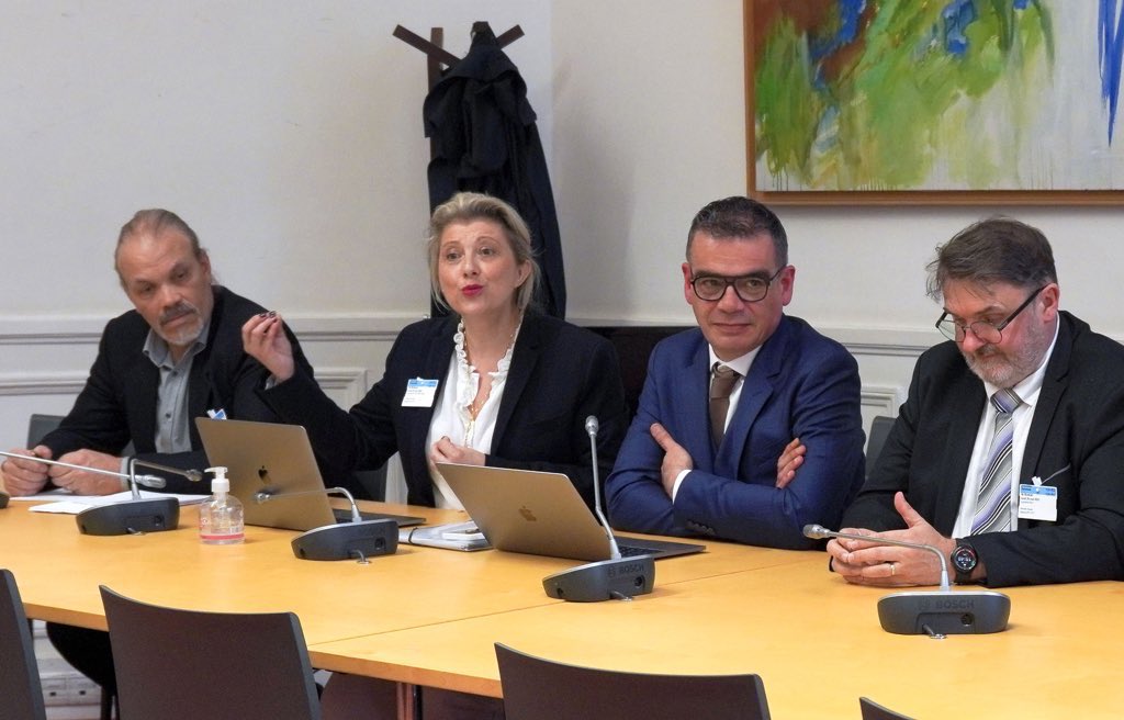 midy_paul's tweet photo. Suppression de la réforme de TVA : ma proposition de loi demain en commission et la semaine prochaine en hémycicle. 

J’ai auditionné de nombreuses associations représentatives notamment la @FnaeFrance, ou encore @HNovelli.

Mon objectif est clair : faire adopter cette loi pour sécuriser des milliers d’auto-entrepreneurs qui ont besoin d’être rassurés !