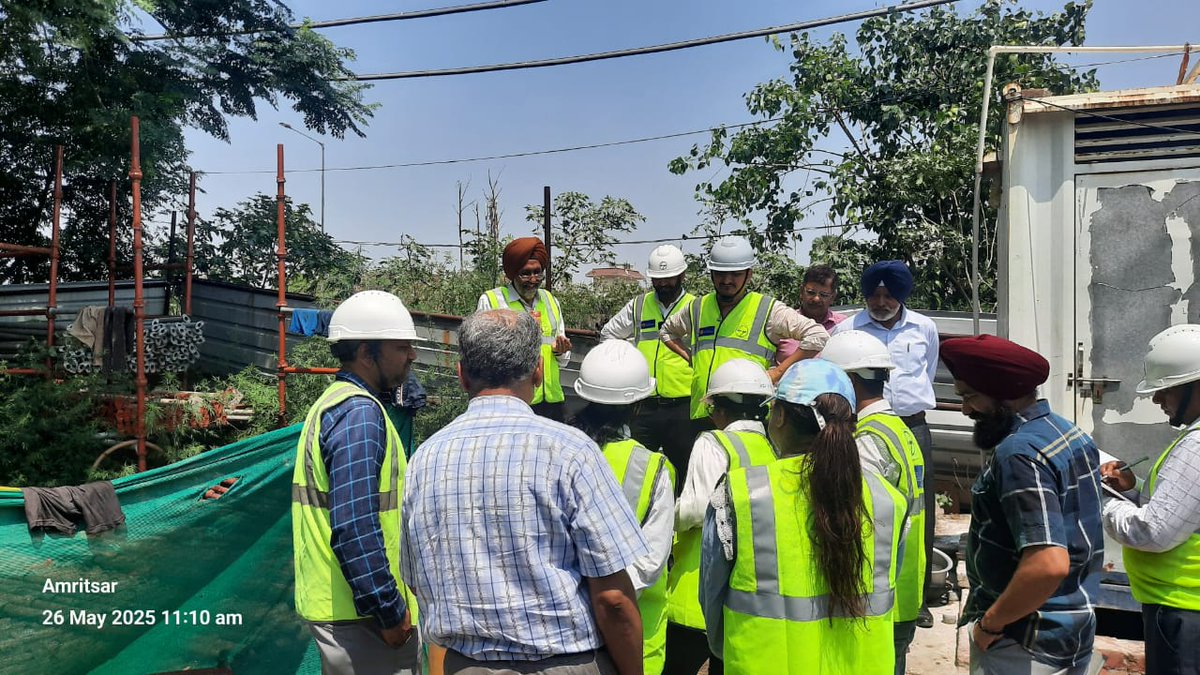 AmritsarBWSP's tweet image. GM Project and ESHS Expert from PMU, #PMIDC visited various sites under the #ABWSS to review project progress and ensure compliance with (#ESHS) standards. #Amritsar #water #Worldbank @pmidcpunjab @CMOPbIndia @jaljeevan_ @DoWRRDGR_MoJS