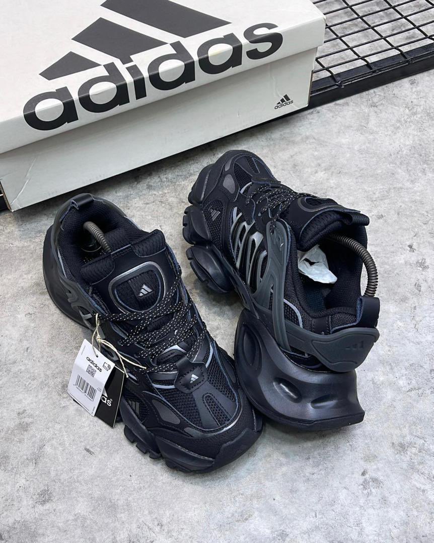 Ruqqoyah77's tweet image. 40,000 naira with box😍available in size 41-46

📍Ibadan/Lagos
Please rt🙏