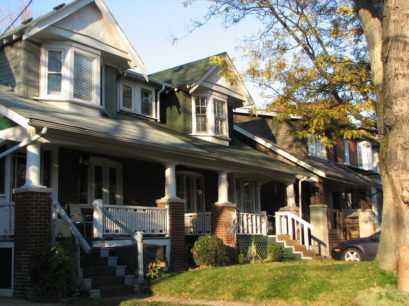 Join us on June 10 as IMFG Graduate Fellow Peter Wu discusses the impact of the introduction of the land transfer tax in Toronto in 2008.

Register for the in-person seminar: 
eventbrite.ca/e/effect-of-la…