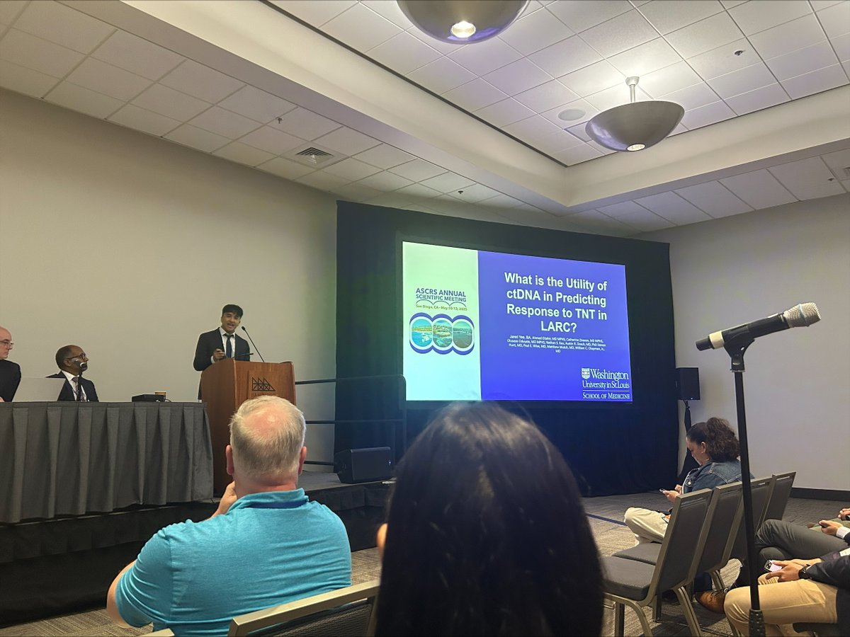 WashUColorectal's tweet image. We were proud to see Drs. Ahmed Eltahir and Seye Oduyale present their cutting-edge research at #ASCRS2025 in San Diego! Their work highlights the innovation and collaboration driving our field forward. #WashUMedicine #WashUSurgery @ASCRS_1