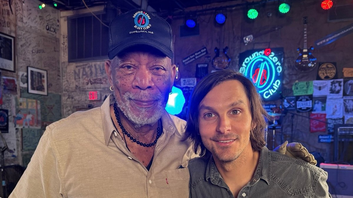What an honor it was to talk with Morgan Freeman at Ground Zero Blues Club in Clarksdale. We touched on the roots of the blues and how he’s bringing it to new audiences through his Symphonic Blues Experience. Can’t wait to share it with y’all when the podcast drops on June 25.