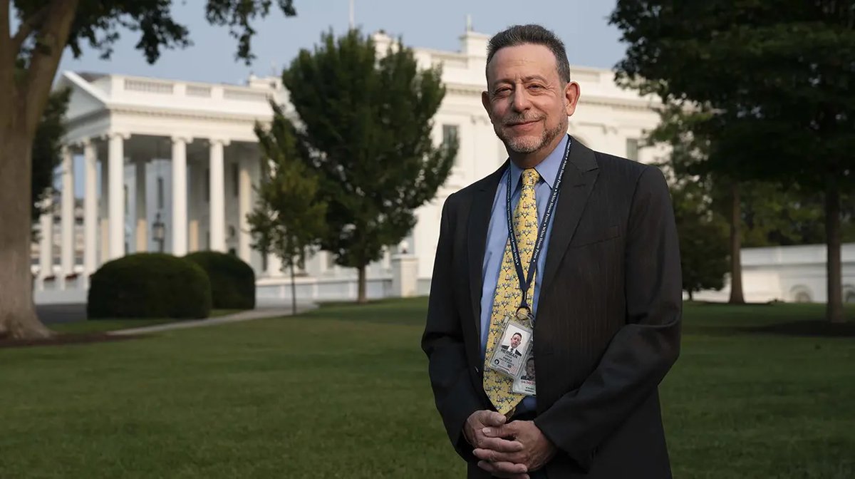 The University of Mississippi has announced veteran journalist Steve Herman as the inaugural executive director of the Jordan Center for Journalism Advocacy and Innovation. 🔗: olemiss.edu/news/2025/5/st…
