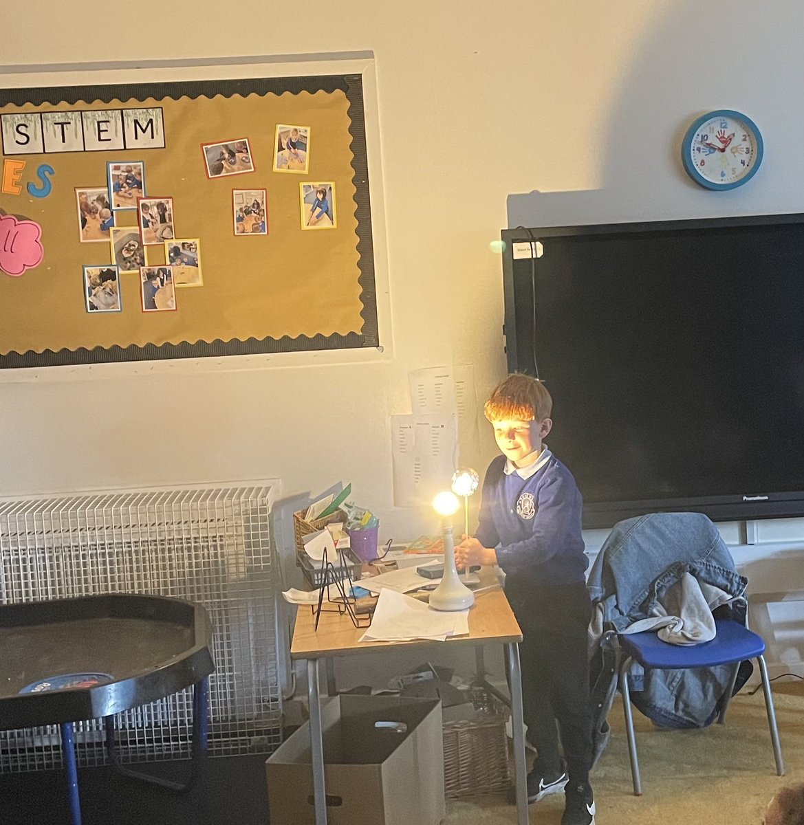 AddiewellPS's tweet image. Primary 1 were excited to learn about the phases of the moon today.  Their favourite phase is a full moon! 🌓🌕🌒