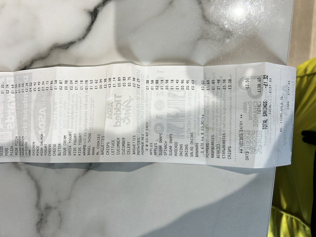 AyeItsJoeyD's tweet photo. @AsdaServiceTeam this is “fresh and ready to eat”. Purchased yesterday https://t.co/T0BrJBRkiU