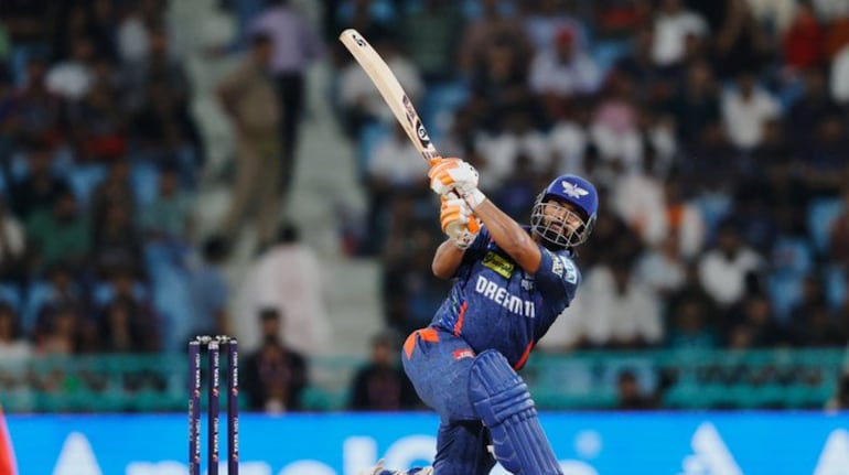 Century for #RishabhPant  #LSGvRCB #IPL25