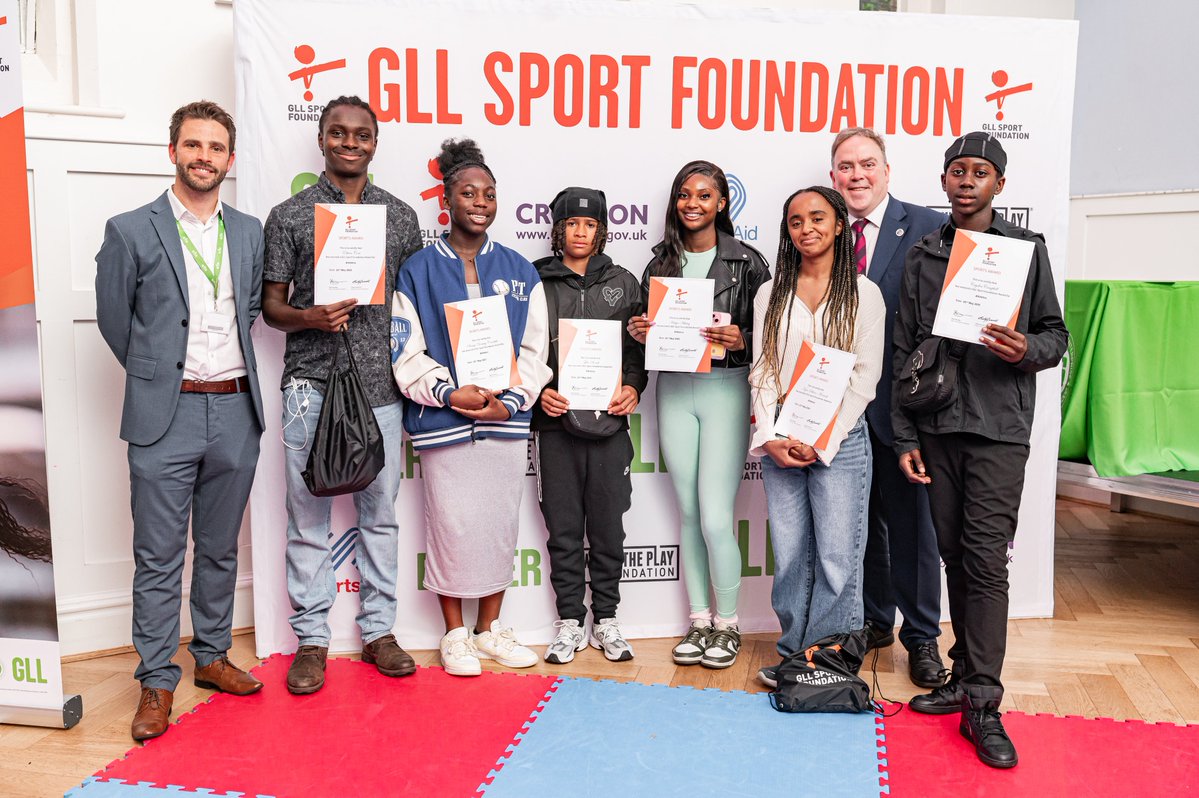 Jason Perry - Executive Mayor of Croydon (@jasonforcroydon) on Twitter photo It has been quite a month for sport in Croydon, and I was delighted to attend the <a href="/gllsf/">GLL Sport Foundation</a> Awards to recognise 111 of our most talented young athletes - many already competing on a global stage.
Among the recipients Erin O’Flaherty, a 20-year-old wheelchair racer from Addiscombe It has been quite a month for sport in Croydon, and I was delighted to attend the <a href="/gllsf/">GLL Sport Foundation</a> Awards to recognise 111 of our most talented young athletes - many already competing on a global stage.
Among the recipients Erin O’Flaherty, a 20-year-old wheelchair racer from Addiscombe