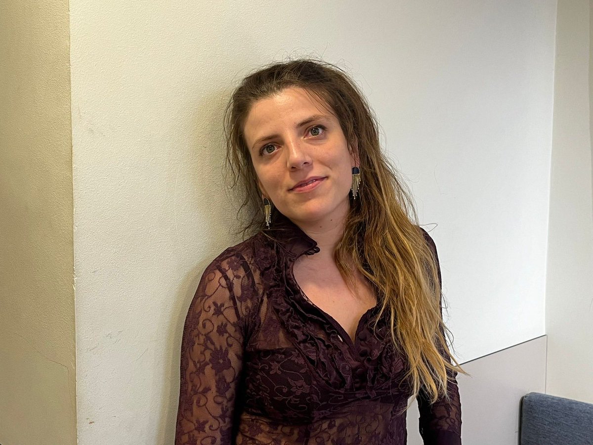 🕙 I a partir de les 22 h:

📌 Torna el "Cinc cèntims", amb <a href="/JuliaBacardit/">Júlia Bacardit</a>, on desgrana un concepte i ens fa algunes recomanacions. Avui, les fronteres.

📻 EN DIRECTE: rac1.cat/directe