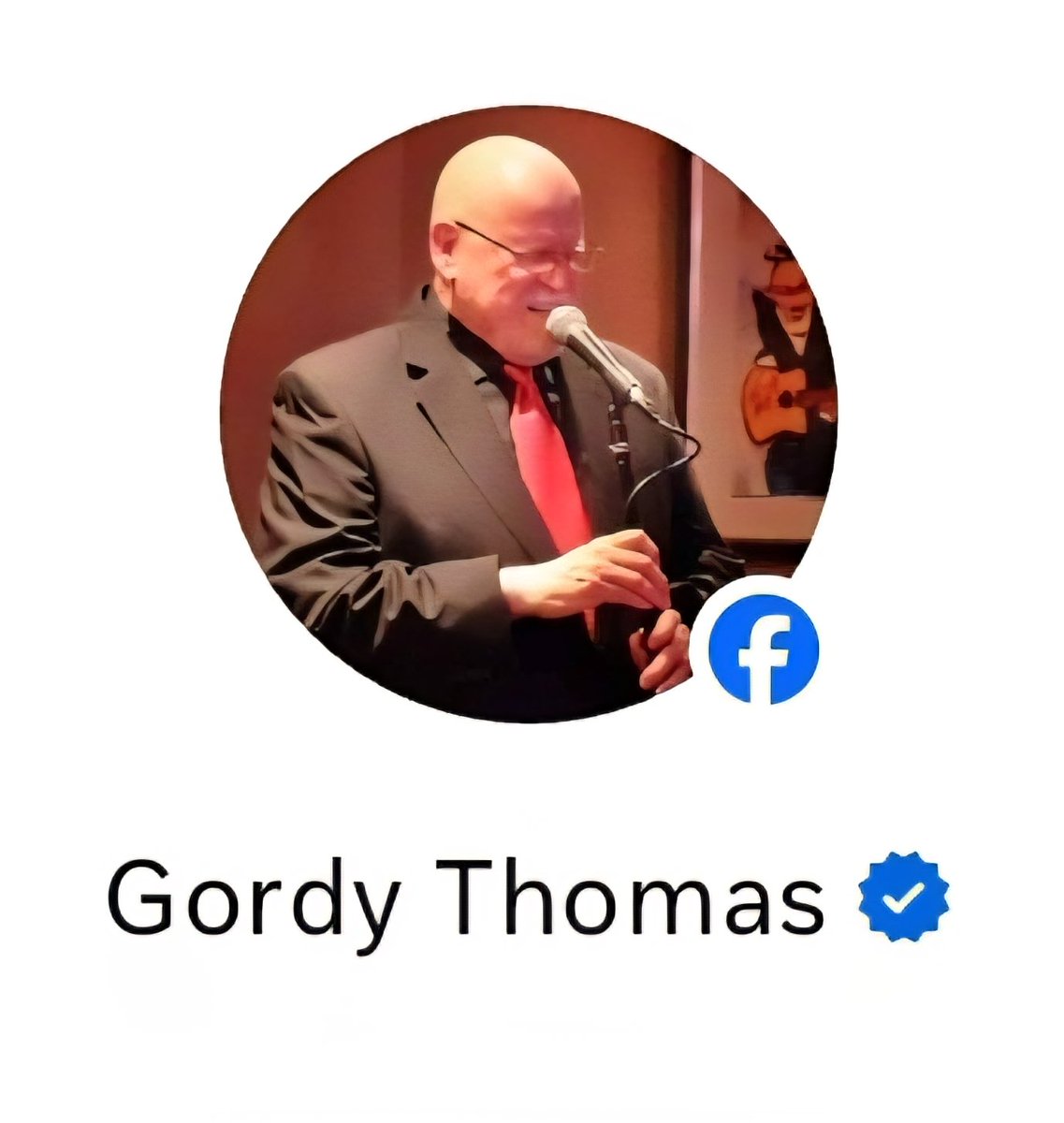 I'm finally officially ME on Facebook! 😆 Got the blue check mark after 15 years of trying 😌