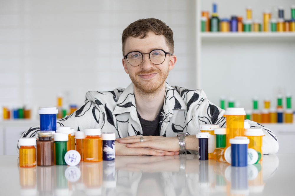 #UNCPharmacy assistant professor Joshua Niznik is researching deprescribing in older adults - the supervised process of reducing or discontinuing drugs that may no longer be necessary. Learn more about the impact his research can have on patients:
hubs.li/Q03pfw-30