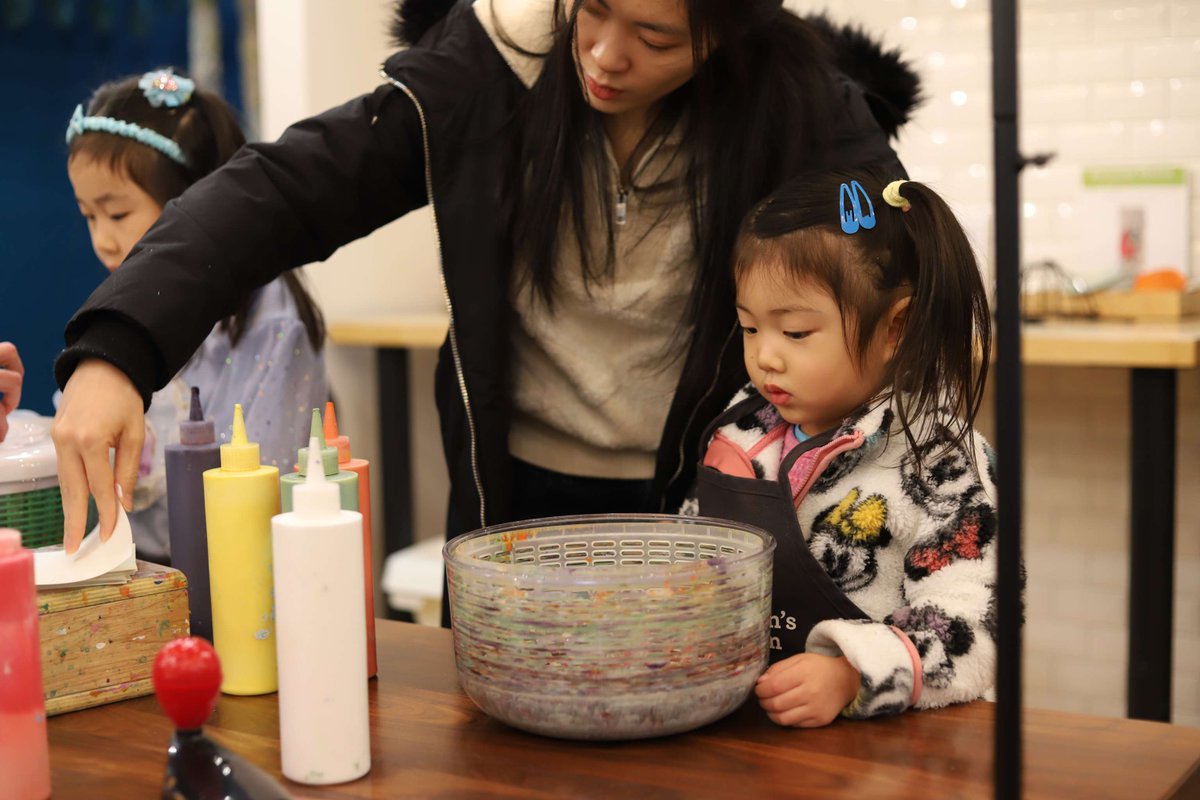 Creative Forces (@nea_cfnetwork) on Twitter photo "Only by working...with children, families & partners can something like this be built & sustained."
Learn how <a href="/greentrike_org/">Greentrike</a> became the first children's museum on a military base, creating a haven for military families at <a href="/JBLM_PAO/">Joint Base Lewis-McChord</a>: creativeforcesnrc.arts.gov/news/how-a-loc…
#CreativeForces "Only by working...with children, families & partners can something like this be built & sustained."
Learn how <a href="/greentrike_org/">Greentrike</a> became the first children's museum on a military base, creating a haven for military families at <a href="/JBLM_PAO/">Joint Base Lewis-McChord</a>: creativeforcesnrc.arts.gov/news/how-a-loc…
#CreativeForces