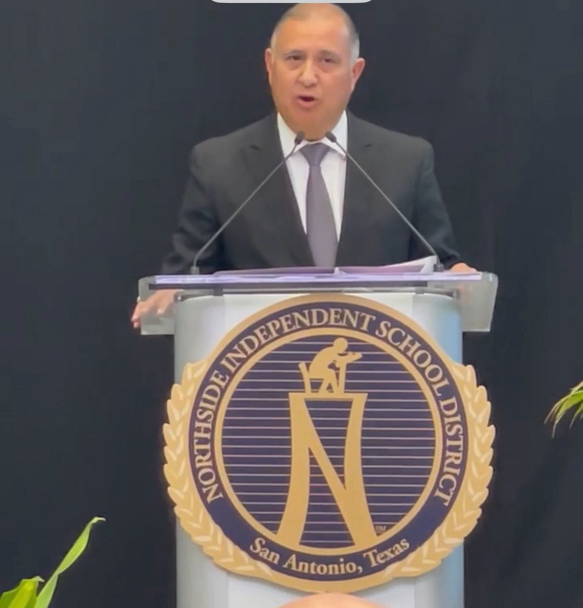 Homer Guevara, Jr., Ed.D. (@hguevarajr) on Twitter photo See you later <a href="/NISD/">Northside ISD</a>. Loved every minute of it. It’s been a pleasure. #Trustee #ServantLeadership #Blessed See you later <a href="/NISD/">Northside ISD</a>. Loved every minute of it. It’s been a pleasure. #Trustee #ServantLeadership #Blessed