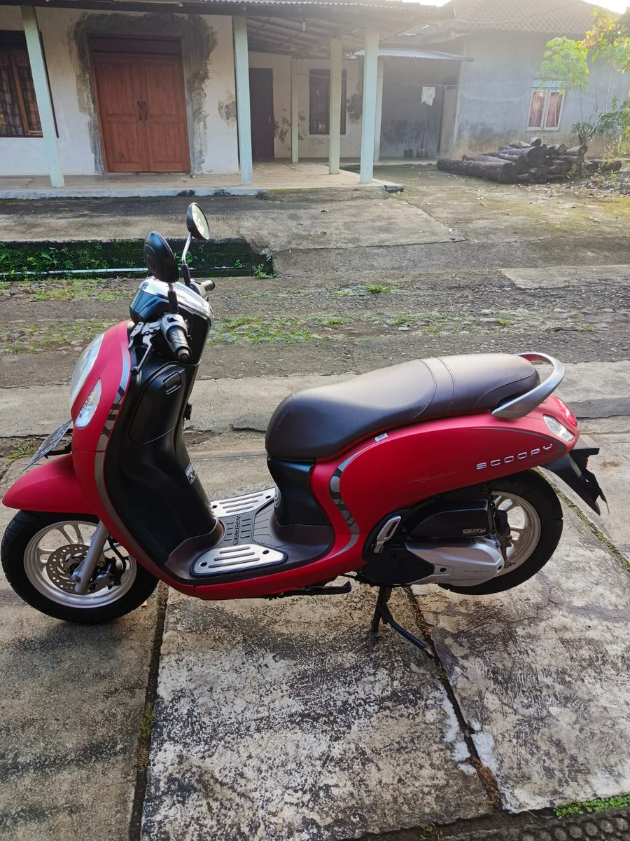 MrBuffa_04's tweet photo. @polisiidol2nd Nitip dol siapa tau minat 15jt aja https://t.co/DOIdsOWh8h