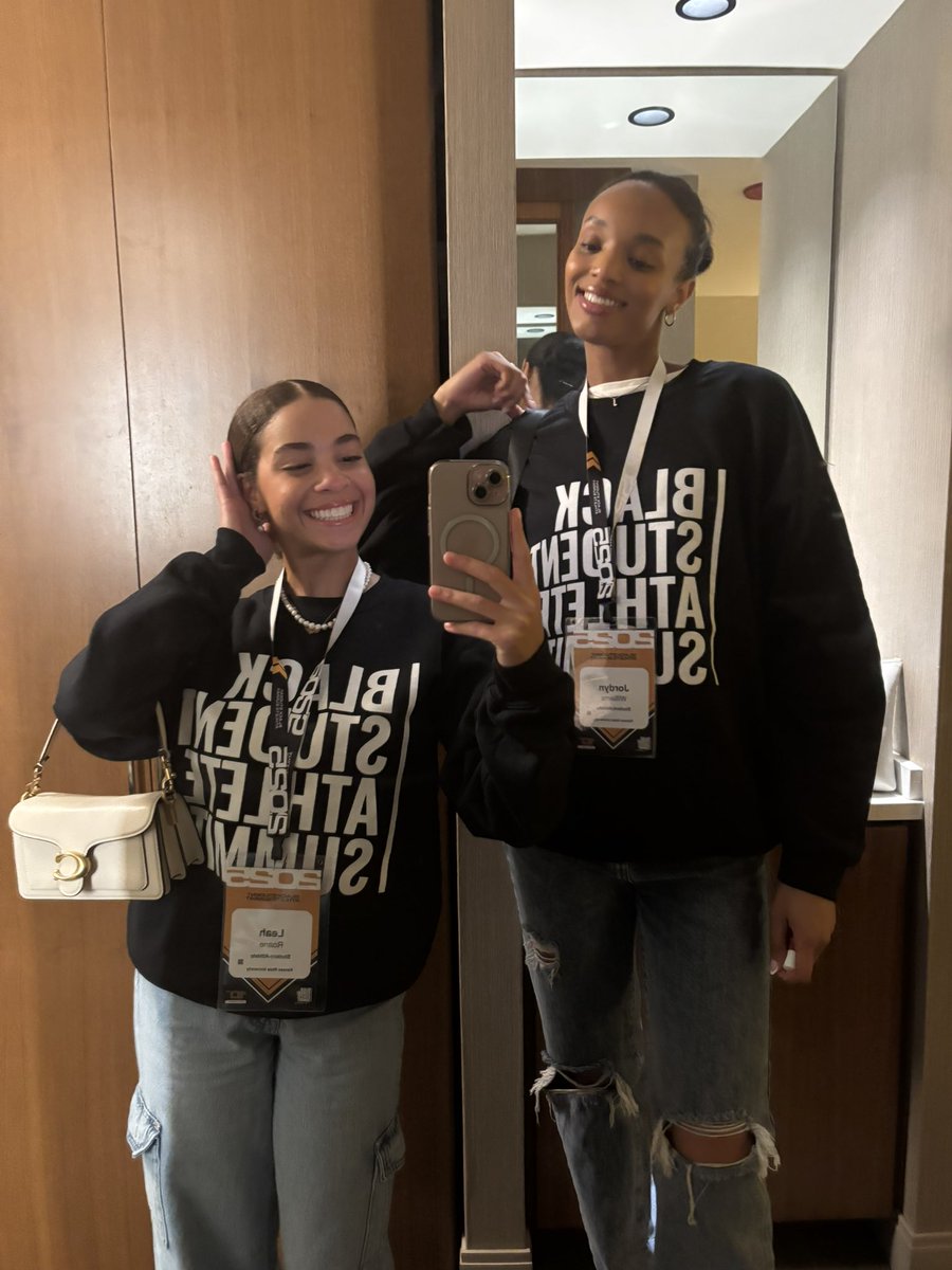 K-State Volleyball (@kstatevb) on Twitter photo .<a href="/JordynWilliamsm/">Jordyn Williams</a> on her experience at <a href="/BSASummit/">Black Student-Athlete Summit</a>:
“It was a fun week traveling with K-State Athletics to the Black Student Athlete Summit. I met so many great people, while learning about the growth of college athletics. While also getting to experience a little bit of Chicago!” .<a href="/JordynWilliamsm/">Jordyn Williams</a> on her experience at <a href="/BSASummit/">Black Student-Athlete Summit</a>:
“It was a fun week traveling with K-State Athletics to the Black Student Athlete Summit. I met so many great people, while learning about the growth of college athletics. While also getting to experience a little bit of Chicago!”