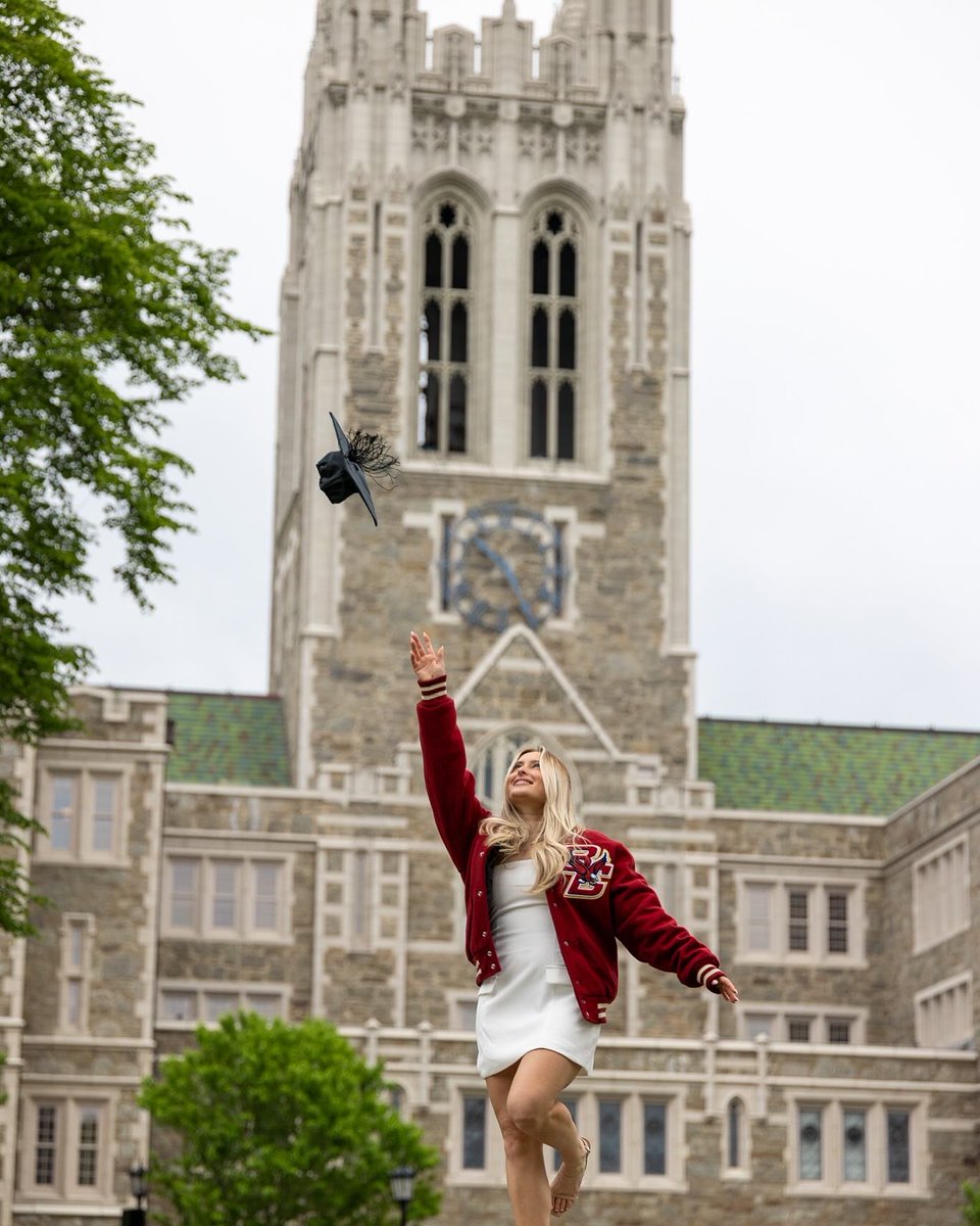 ⭐️SENIOR SPOTLIGHT⭐️ - Nada Dimovska

Nada is up first for our senior spotlights! Originally from N.J., Dimovska competed for two seasons as an Eagle  following three years at UMiami. Thank you for your dedication to this program and congratulations on a great career!

#forboston