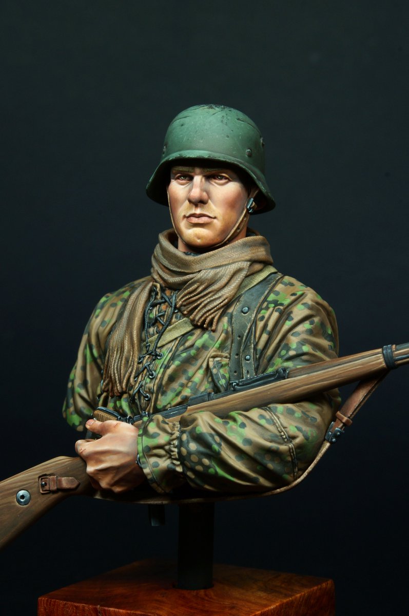 mark761214's tweet image. Young German Infantryman WWII (YOUNG miniatures 1/10)
YOUNG miniatures Box Art.