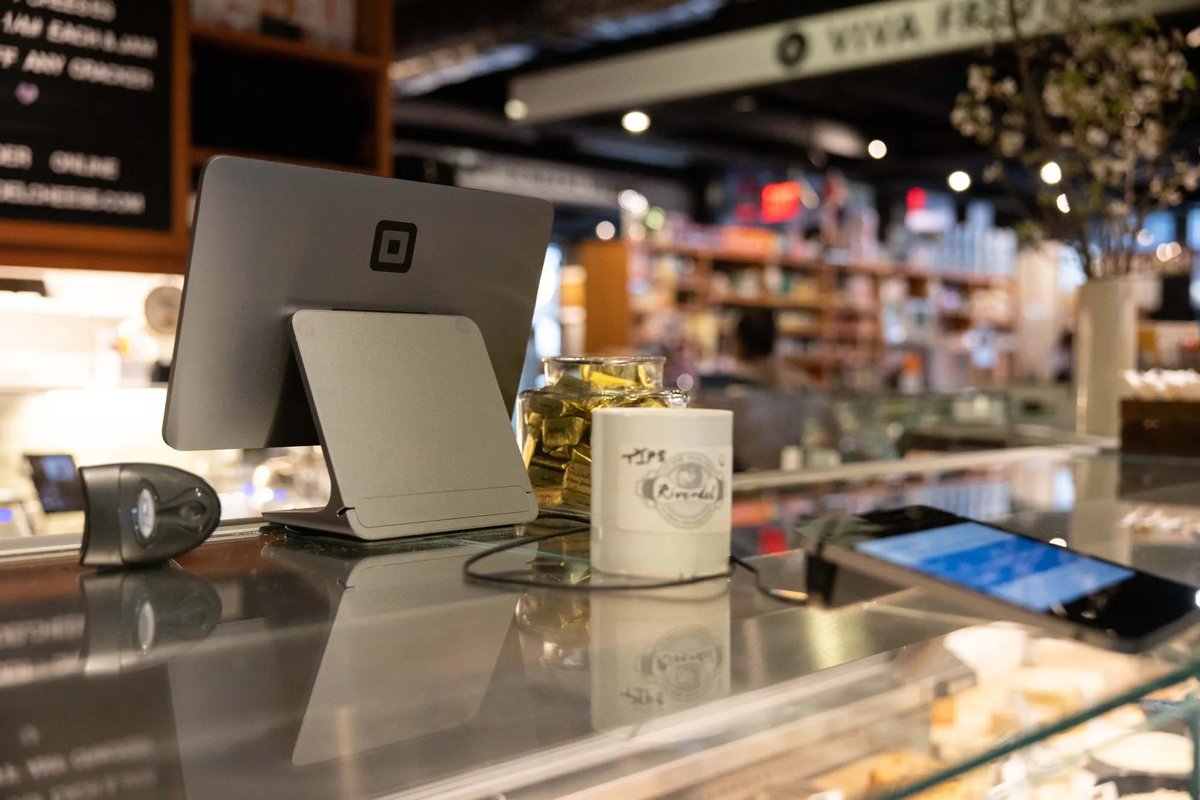 StockMKTNewz's tweet image. JACK DORSEY’S BLOCK $XYZ PLANS BITCOIN $BTC PAYMENTS ON SQUARE TERMINALS - Bloomberg