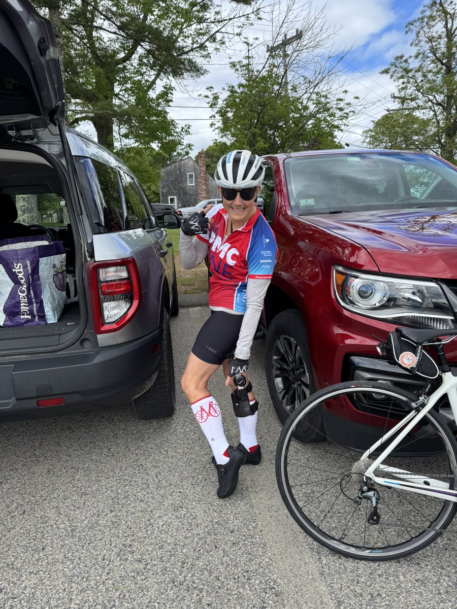 teamjakerides's tweet image. We love when we look like mobile @PanMass billboards! Spreading the word one mile at a time!