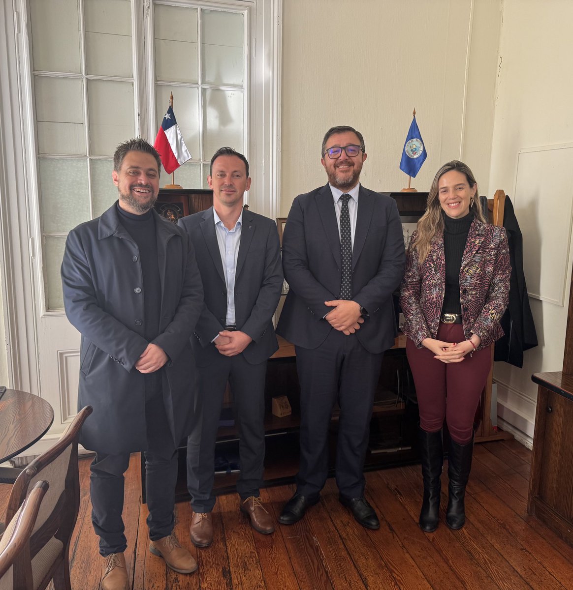 Como Alcalde de Coquimbo y presidente de la asociación, junto al diputado <a href="/danimanouchehri/">Daniel Manouchehri</a> y la alcaldesa Daniela Norambuena , nos reunimos con el contralor regional para conocer y coordinar las acciones correspondientes frente al escandaloso caso de licencias médicas que golpea