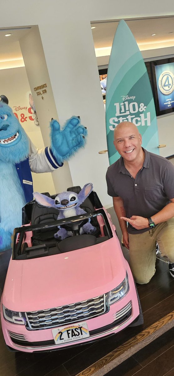 Maybe the sequel could be Stitch &amp; Chris…

#LiloAndStitch #1Movie #Disney