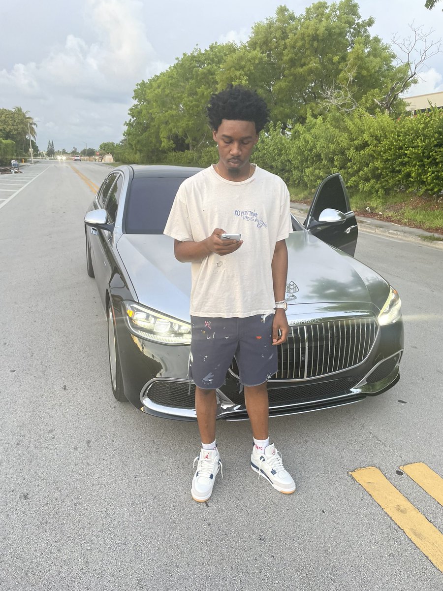YOUNGESTTURNTUP🦅 tweet media