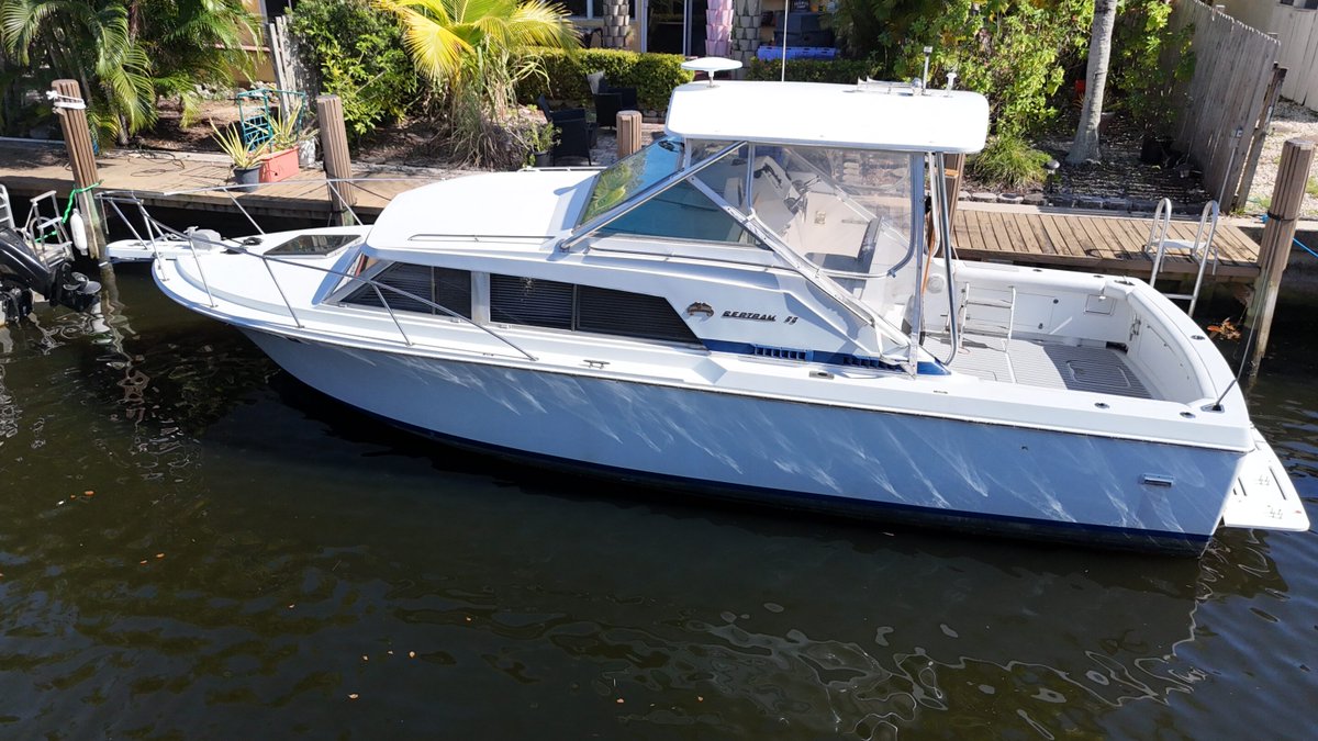 1984 Bertram 30 Express
$38,500.00
Located in FL
Call Santo Murray for more information: 772-696-0761
yachtauctions.com/browse/1984-be…