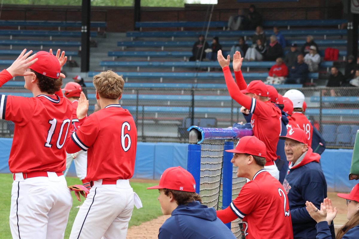 swcsbaseball's tweet image. @swcsbaseball in route to battle @TigersBB1 in the sectional quarterfinals. First pitch ⚾️ 5pm.
Strictly Business! @mspielman3 @SWCSTrojans @WNYTomPrince
