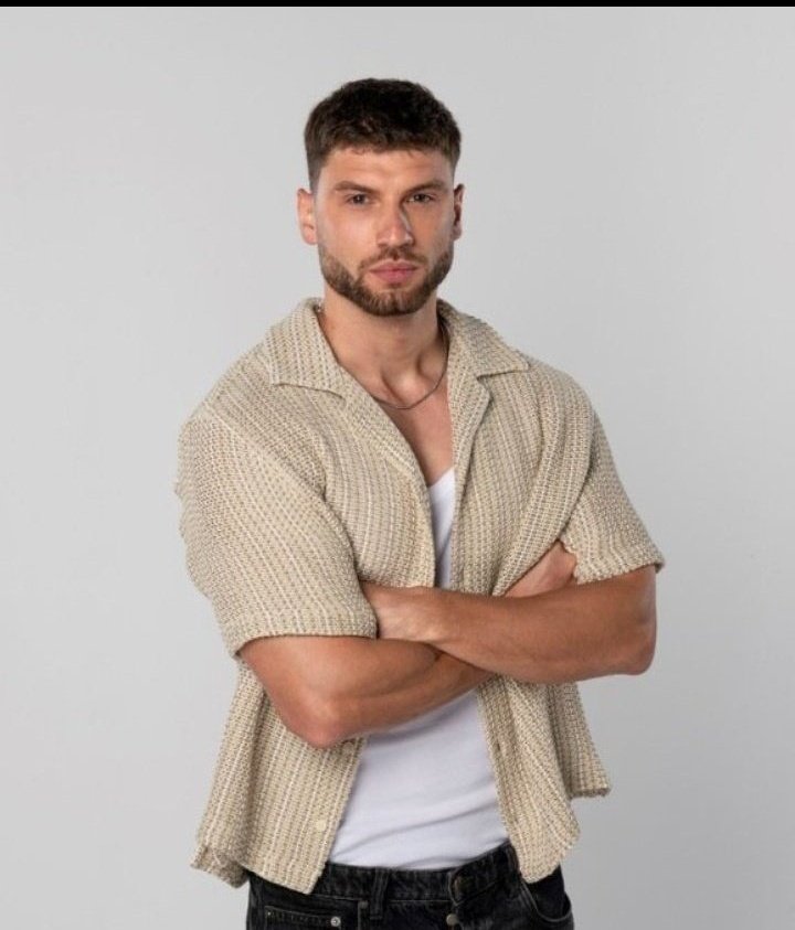 COMOMIAMORR's tweet image. EN UN VERSUS 

A QUIÉN BANCAS?

❤️ ULISES 
🔄 TATO 

#GranHermano