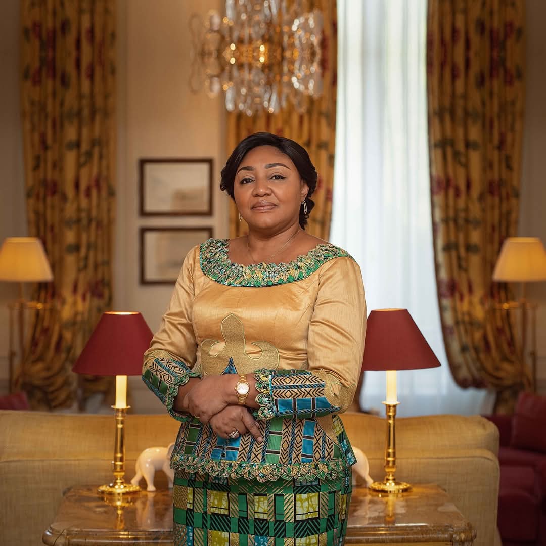 GENERATION DENISE NYAKERU OFFICIELLE 🇨🇩 (@gdenisenyakeru0) on Twitter photo Avec vénération, nous honorons Maman <a href="/DeniseNyakeru/">Denise NYAKERU TSHISEKEDI</a> MWA TSHIKA, la première Dame émérite 🇨🇩 Avec vénération, nous honorons Maman <a href="/DeniseNyakeru/">Denise NYAKERU TSHISEKEDI</a> MWA TSHIKA, la première Dame émérite 🇨🇩