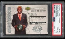 hoopscardsdaily's tweet image. Kevin Durant Rookie Card PSA 10 2007 UD First Edition Draft Notices #DN2 NBA RC #ad #thehobby cardpromoter.com/2025/05/27/bas…