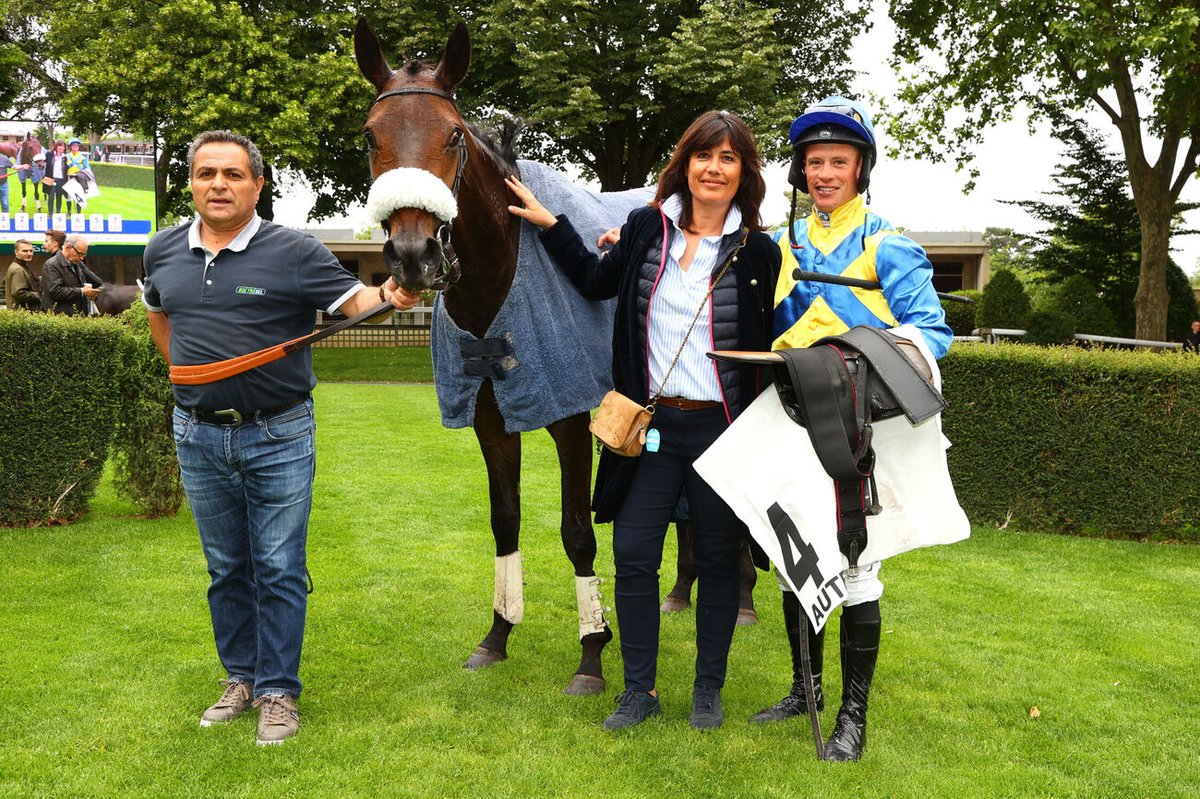 H. de Lageneste & G. Macaire (@hdl_gm_racing) on Twitter photo ๐๐ง๐ ๐ฉ๐ซ๐๐ฆ๐ข๐ฬ๐ซ๐ ๐ฬ ๐๐ฎ๐ญ๐๐ฎ๐ข๐ฅ ๐ฉ๐จ๐ฎ๐ซ ๐๐ข๐ฌ๐๐ญ๐ญ๐ ๐'๐๐ฌ๐ญ๐ซ๐ฎ๐ฏ๐๐ฅ
๐๐ถ๐๐ฒ๐๐๐ฒ ๐ฑ'๐๐๐๐ฟ๐๐๐ฎ๐น (๐๐ฐ ๐๐ฎ๐๐๐น๐ฒ ๐ฑ๐ ๐๐ฒ๐ฟ๐น๐ฎ๐ถ๐) remporte sa premiรจre victoire sur le steeple-chase dans le Prix Ginetta II associรฉe ร <a href="/KDubourg/">Kilian Dubourg</a> . ๐๐ง๐ ๐ฉ๐ซ๐๐ฆ๐ข๐ฬ๐ซ๐ ๐ฬ ๐๐ฎ๐ญ๐๐ฎ๐ข๐ฅ ๐ฉ๐จ๐ฎ๐ซ ๐๐ข๐ฌ๐๐ญ๐ญ๐ ๐'๐๐ฌ๐ญ๐ซ๐ฎ๐ฏ๐๐ฅ
๐๐ถ๐๐ฒ๐๐๐ฒ ๐ฑ'๐๐๐๐ฟ๐๐๐ฎ๐น (๐๐ฐ ๐๐ฎ๐๐๐น๐ฒ ๐ฑ๐ ๐๐ฒ๐ฟ๐น๐ฎ๐ถ๐) remporte sa premiรจre victoire sur le steeple-chase dans le Prix Ginetta II associรฉe ร <a href="/KDubourg/">Kilian Dubourg</a> .