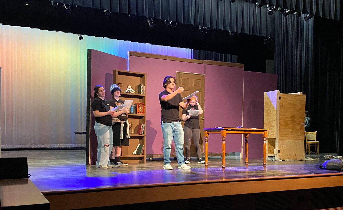 DonegalHS's tweet image. On May 28th at 5:30 p.m., our World Drama students will perform their One-Act Plays, Clue Me In and A Criminal's Canvas. Our student directors shared that their plays touch on conflict and building relationships. Come out to support these students; admission is free!