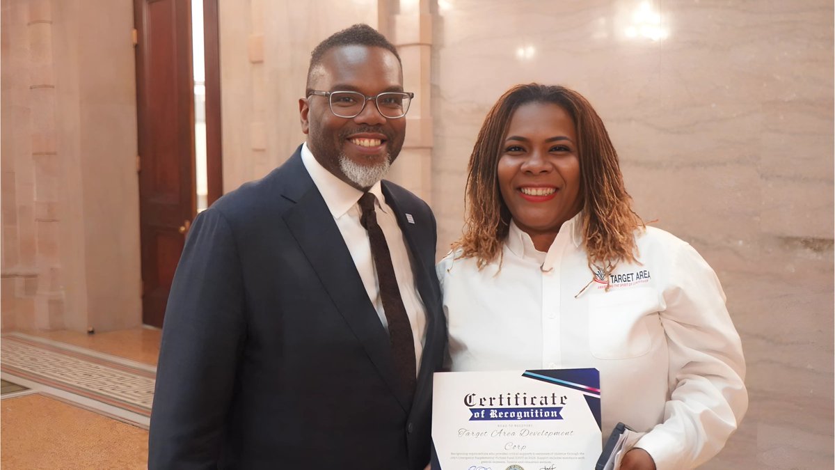 TargetArea's tweet image. Proud moment for Target Area Development! 📷
Our COO, DrMattie Jo, and External ED Joshua Coakley represented Target Area and also accepted an honor from the Mayor of Chicago for our work, impact, and dedication in Community Violence Intervention and Victim Services.